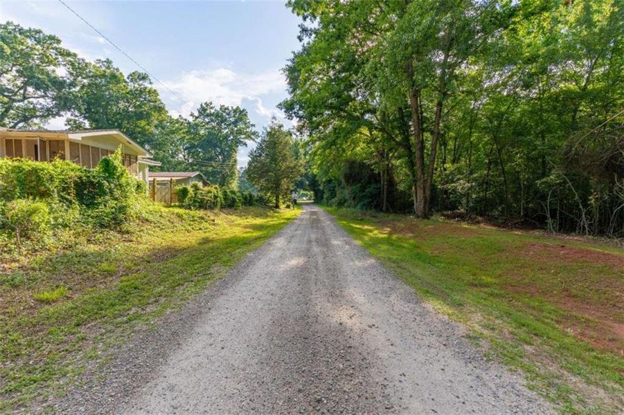 Natural landscape and outdoor views near in Monticello (Image 31). Natural landscape and outdoor views near in Monticello (Image 31).