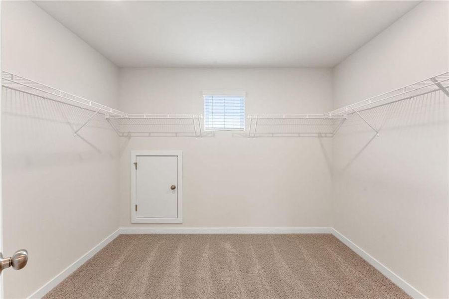 Spacious, unfurnished interior of a new home in Reserve at Gum Springs, Jefferson (Image 23). Spacious, unfurnished interior of a new home in Reserve at Gum Springs, Jefferson (Image 23).
