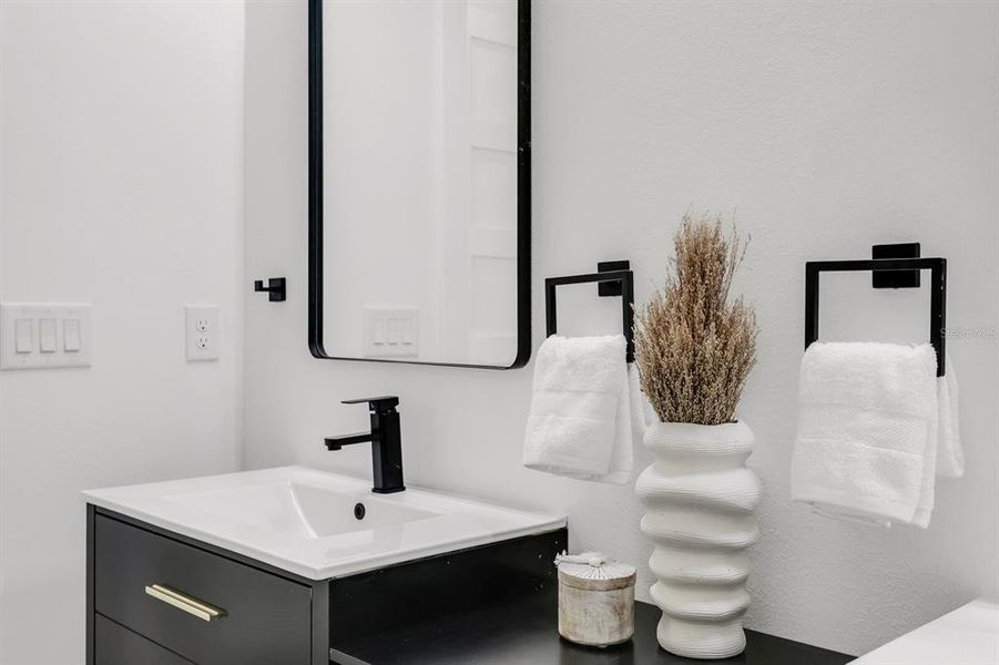 Image 34 of a home in .