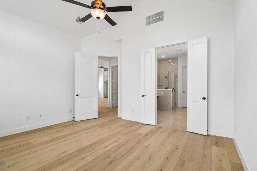 REPRESENTATIVE OF FLOOR PLAN ONLY