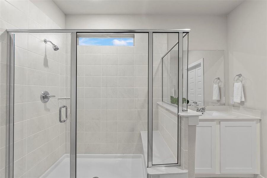 Extended shower with bench. Extended shower with bench.