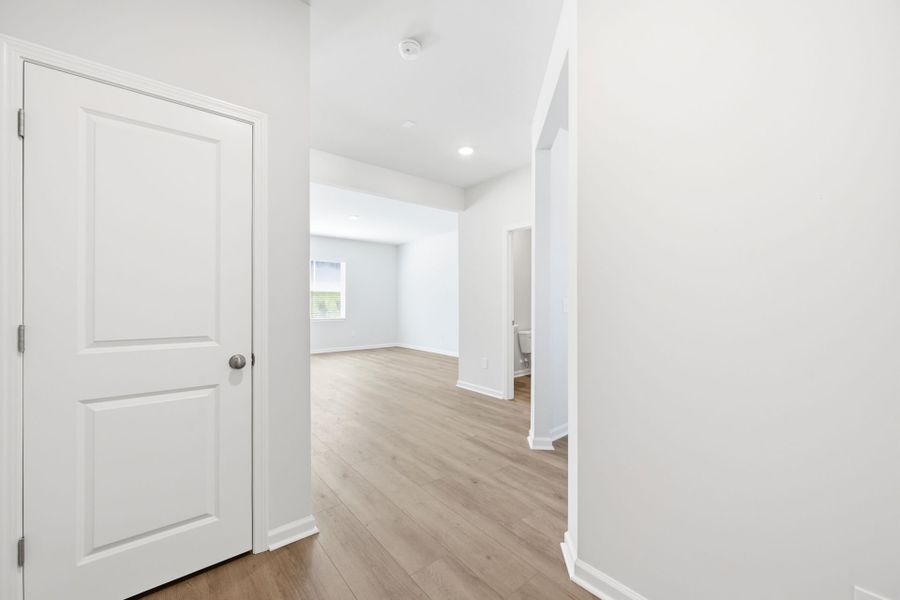 Spacious, unfurnished interior of a new home in Grand Arbor, Blythewood (Image 31). Spacious, unfurnished interior of a new home in Grand Arbor, Blythewood (Image 31).