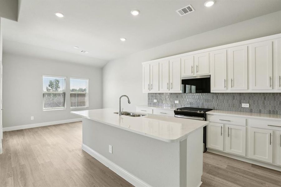 Photo is not of the actual home, but is an inspirational photo of builder’s model home and may depict options, furnishings, and/or decorator features that are not included. Photo is not of the actual home, but is an inspirational photo of builder’s model home and may depict options, furnishings, and/or decorator features that are not included.