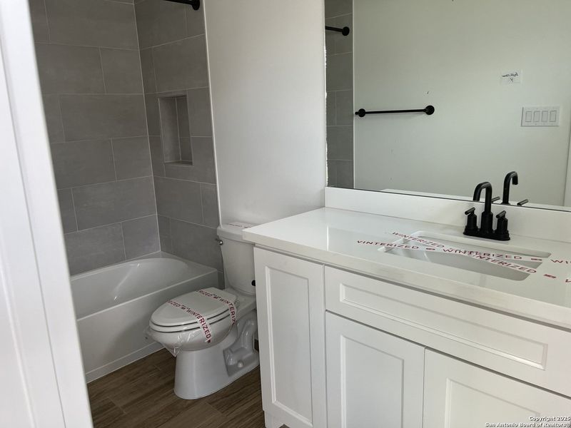 Furnished interior view inside a new home in , Laredo (Image 7). Furnished interior view inside a new home in , Laredo (Image 7).