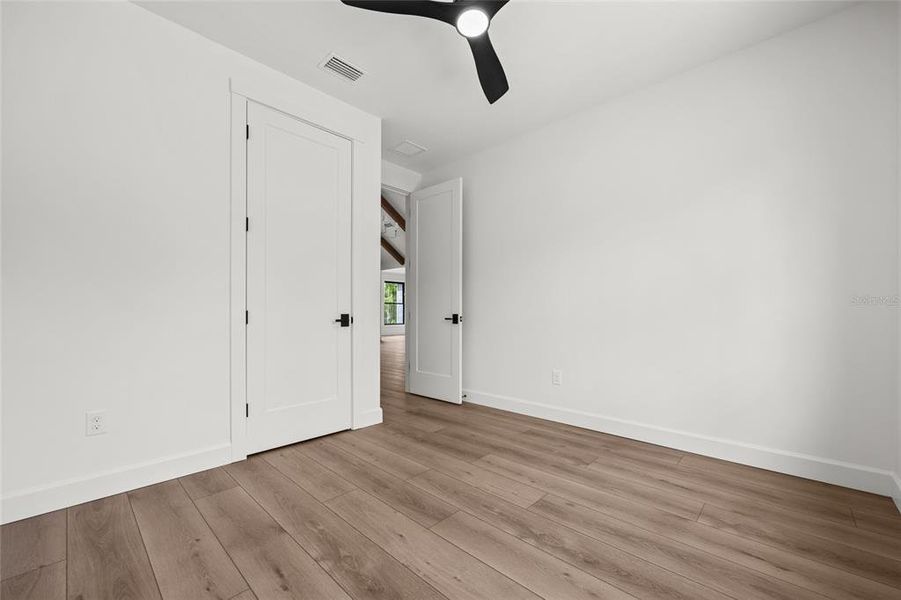 Spacious, unfurnished interior of a new home in , Lake City (Image 23).
