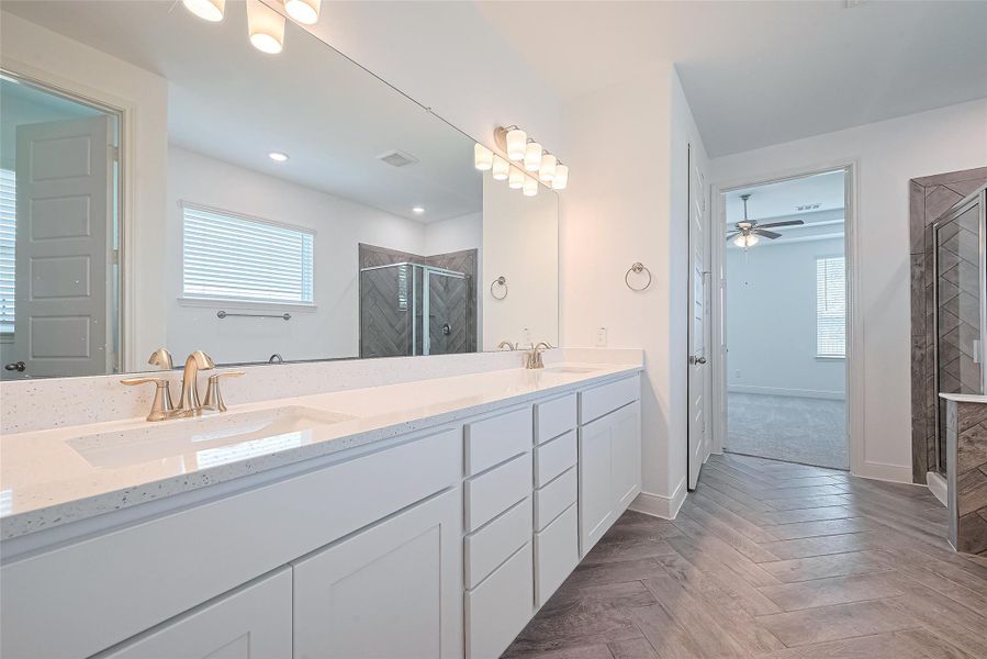 Furnished interior view inside a new home in Lago Mar, Texas City (Image 13).
