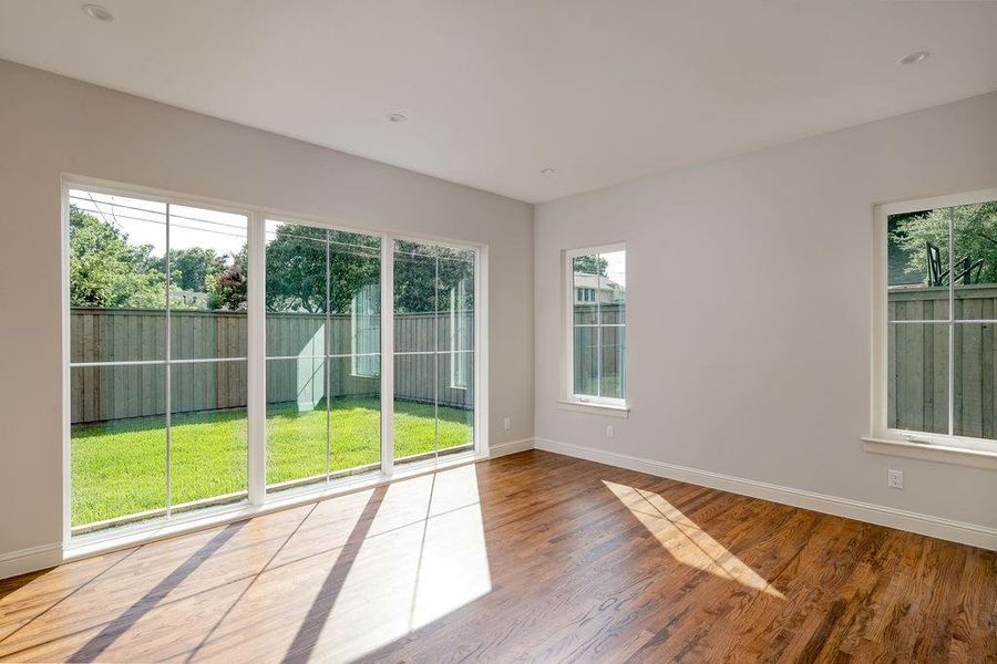 Spacious, unfurnished interior of a new home in , Dallas (Image 15).