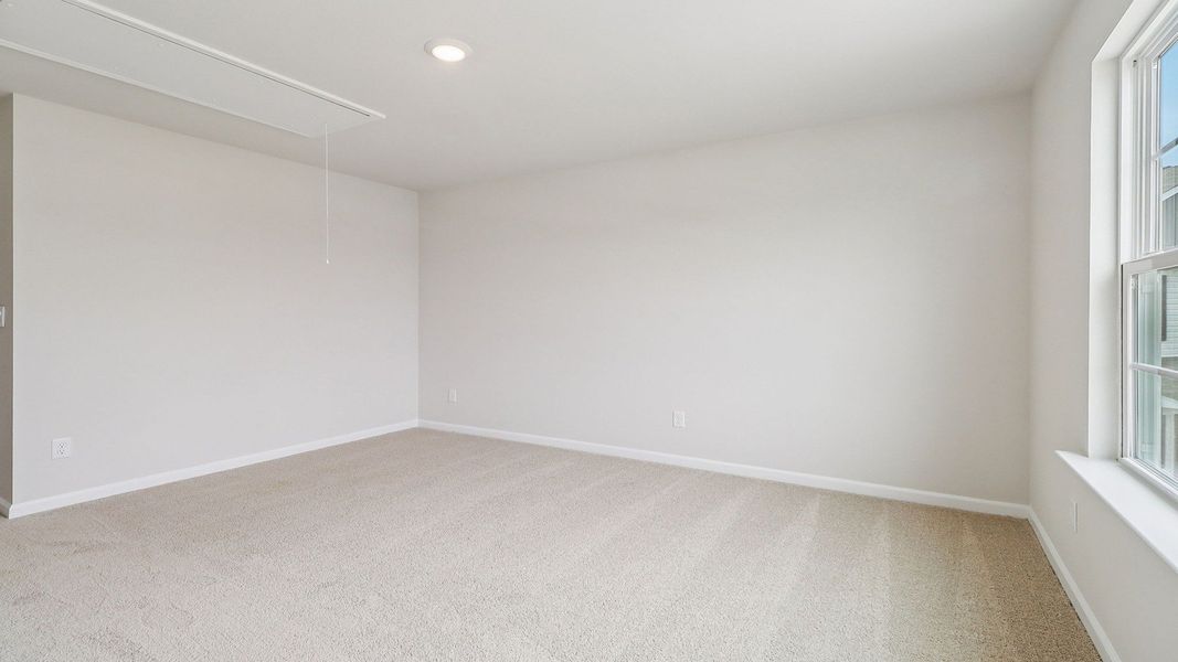 Spacious, unfurnished interior of a new home in Hunter's Branch, Hopkins (Image 16).