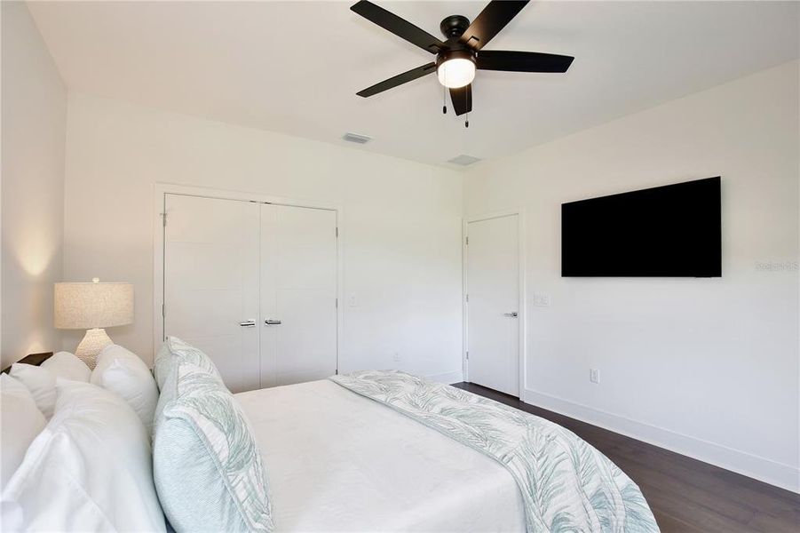 Furnished interior view inside a new home in Hampton Green at Providence, Davenport (Image 43). Furnished interior view inside a new home in Hampton Green at Providence, Davenport (Image 43).