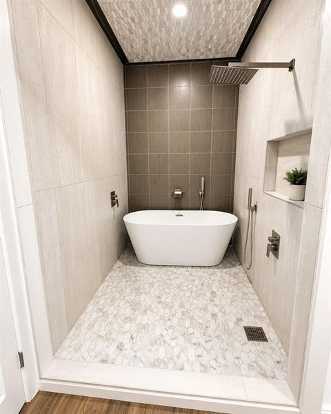 Furnished interior view inside a new home in , Kaufman (Image 6).