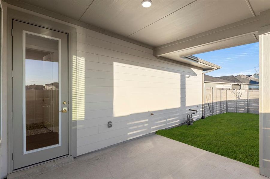 25. 2708 Painted - Patio