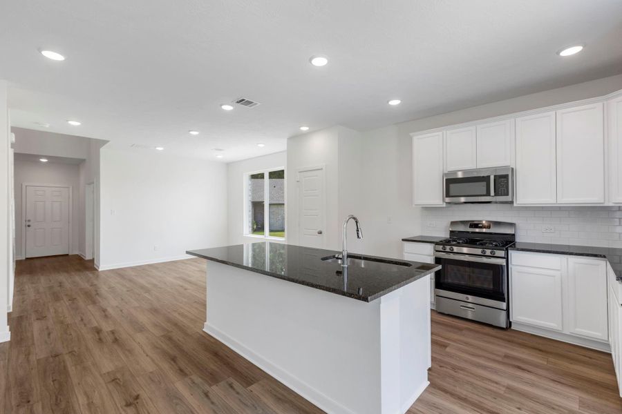 Furnished interior view inside a new home in Spring Lake, Huntsville (Image 11).