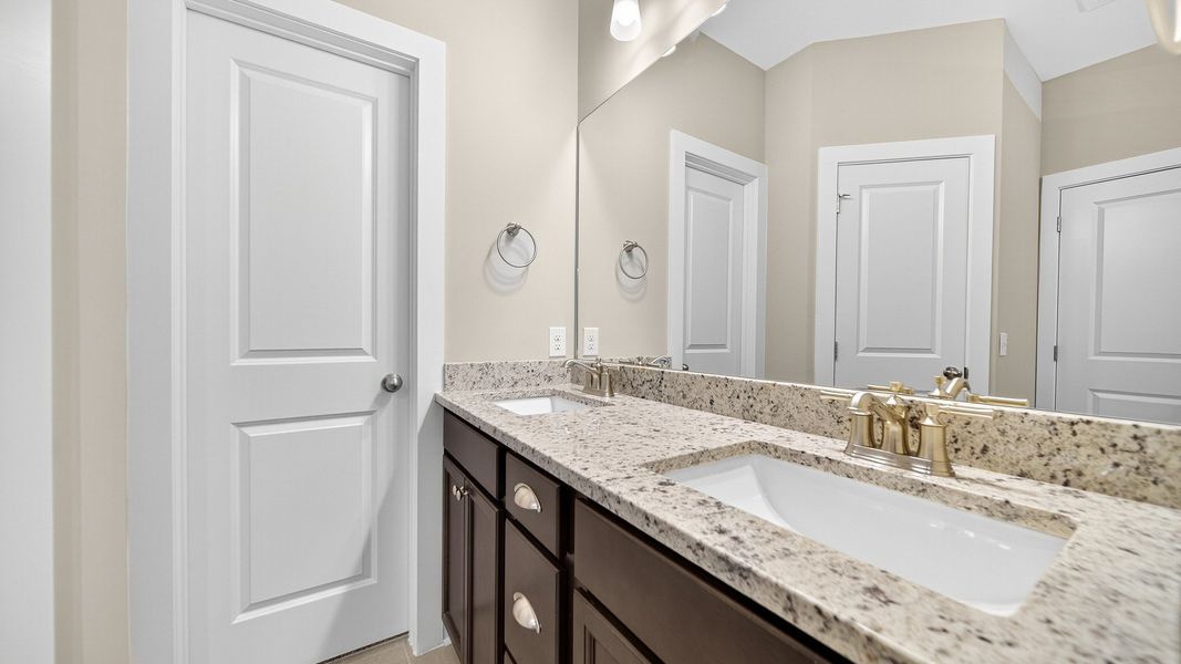 Furnished interior view inside a new home in McClure Farms, Columbia (Image 19).