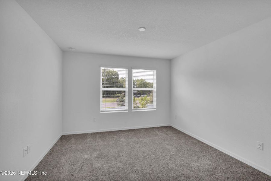 Spacious, unfurnished interior of a new home in , Jacksonville (Image 18).