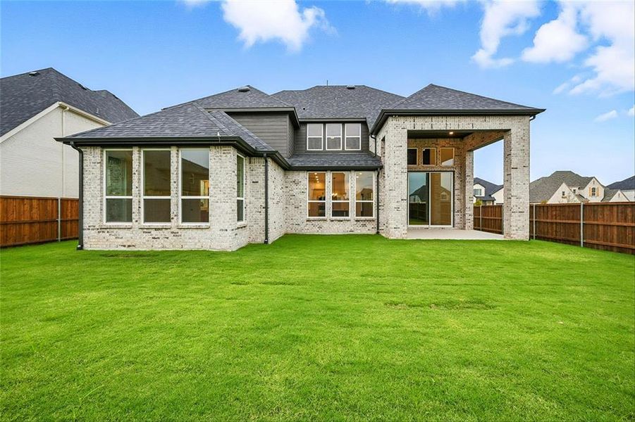 2720AmberLn220E028 2720AmberLn220E028