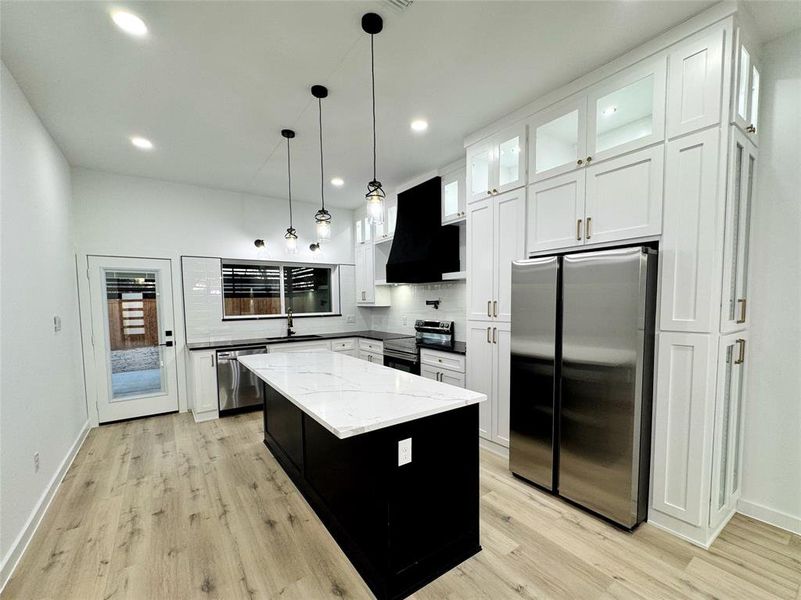 Furnished interior view inside a new home in , Greenville (Image 5).