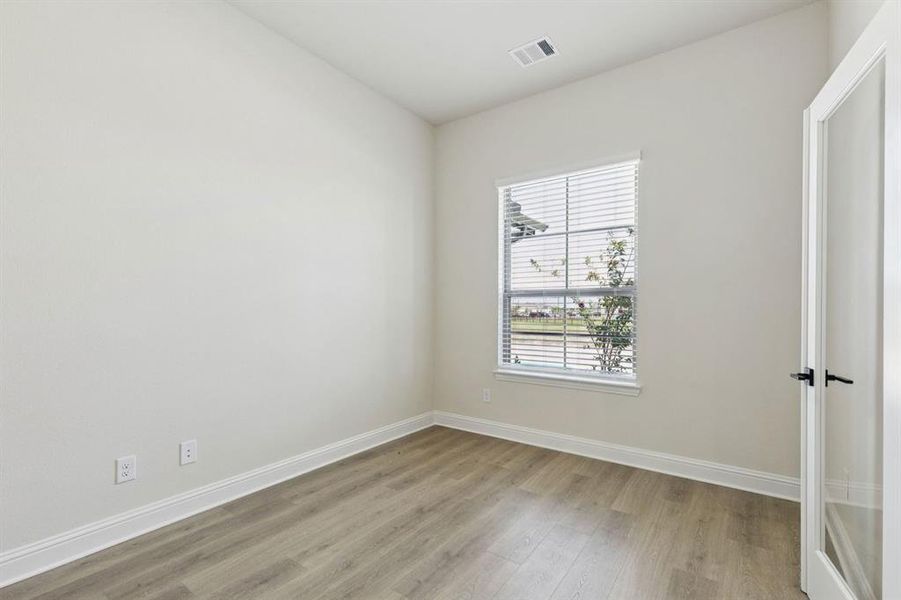 Spacious, unfurnished interior of a new home in Silo Mills, Joshua (Image 10).