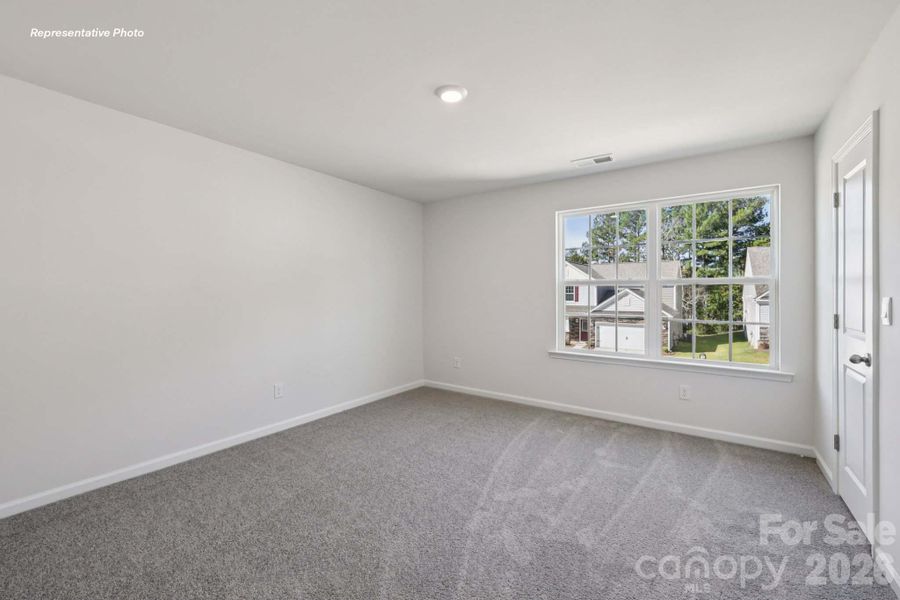 Spacious, unfurnished interior of a new home in The Hamptons at Hickory, Hickory (Image 20).