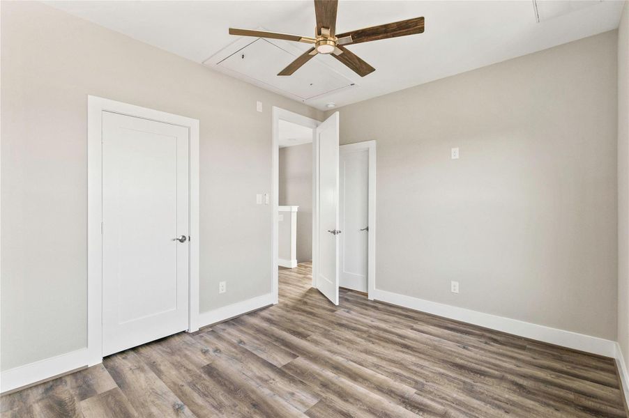 Spacious, unfurnished interior of a new home in , Matagorda (Image 27).