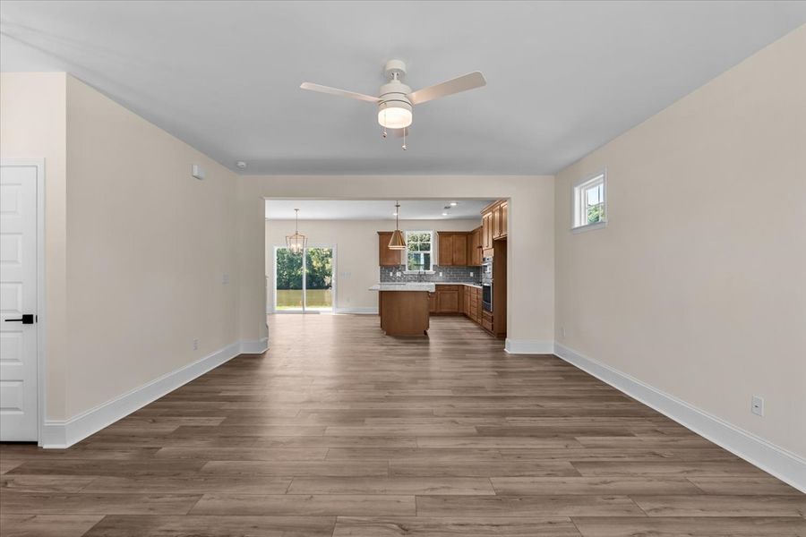 Spacious, unfurnished interior of a new home in Hanes Lake, Winston-Salem (Image 19).