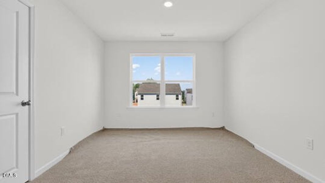 Galvins Ridge_Hayden B_463_White_FP_SPEC Galvins Ridge_Hayden B_463_White_FP_SPEC