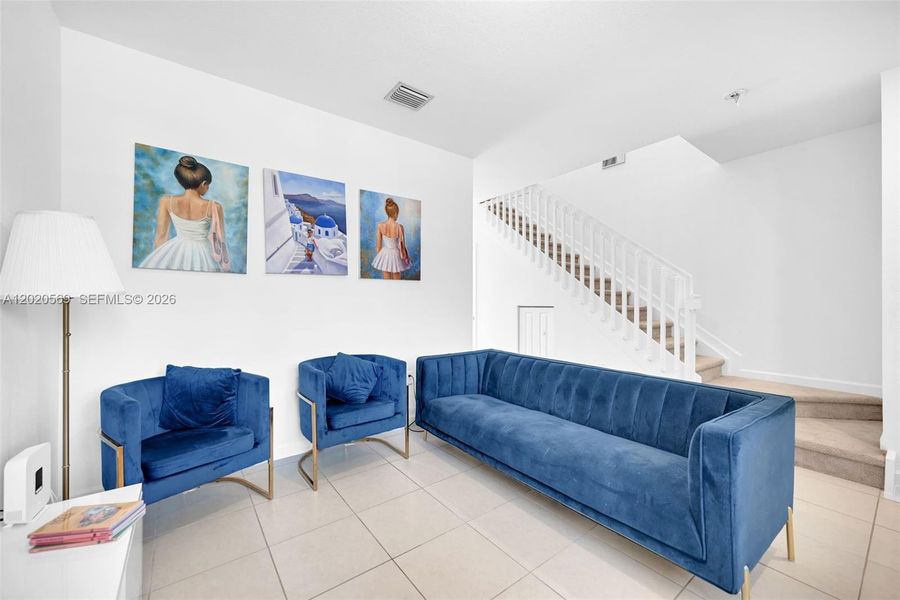 Furnished interior view inside a new home in , Homestead (Image 13).
