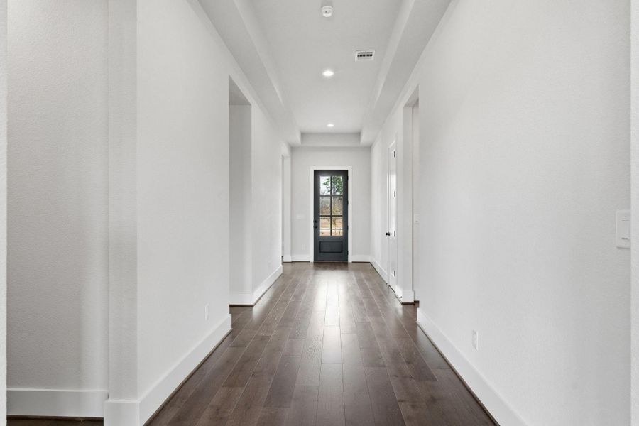 Spacious, unfurnished interior of a new home in High Meadow Estates, New Waverly (Image 21).