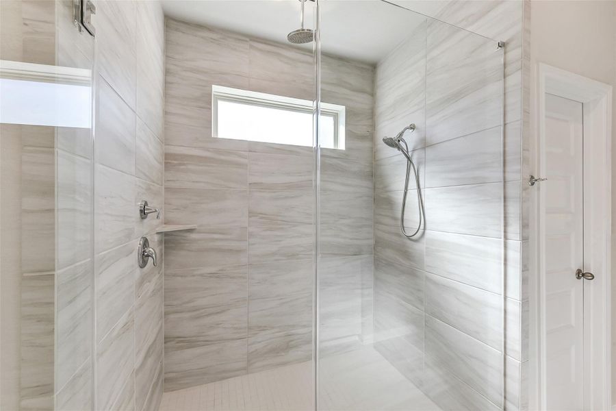 Image 25 of a home in Encino Estates. Image 25 of a home in Encino Estates.