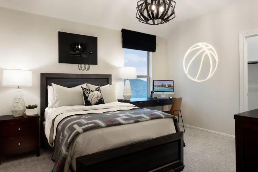 Photo of Pulte model home with same floor plan, not of actual home listed. Photo of Pulte model home with same floor plan, not of actual home listed.