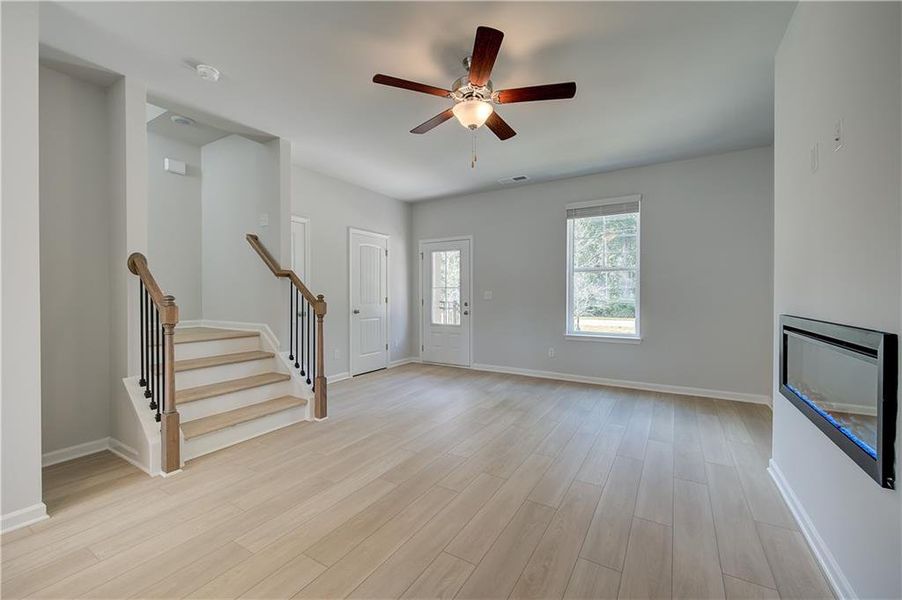 Spacious, unfurnished interior of a new home in Daybreak, Newnan (Image 25). Spacious, unfurnished interior of a new home in Daybreak, Newnan (Image 25).