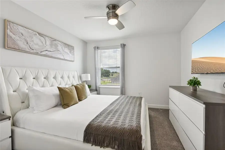 Upstairs Ensuite Bedroom #7