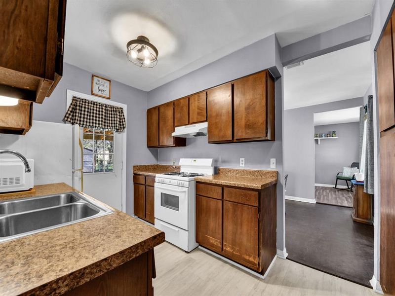 Furnished interior view inside a new home in , Springtown (Image 13).