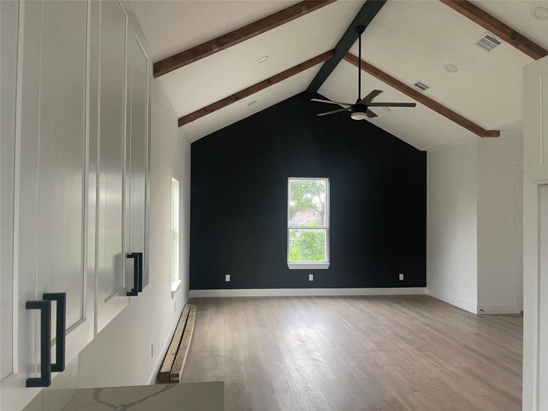 Image 11 of a home in .