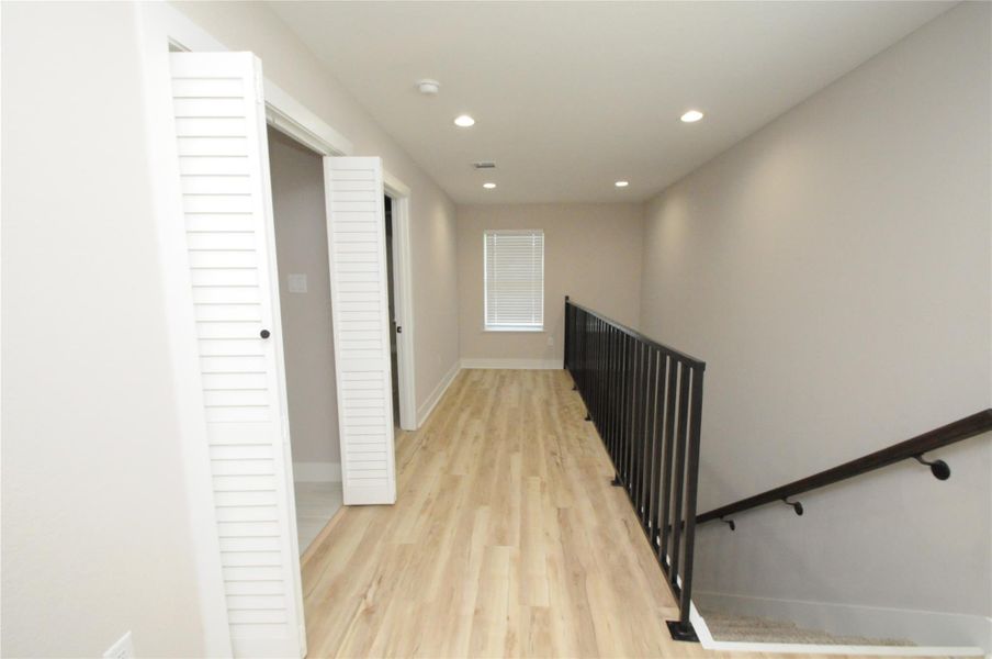 Image 35 of a home in .