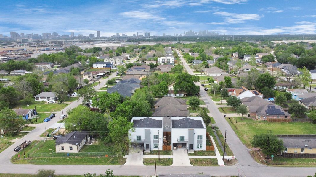 Image 32 of a home in . Image 32 of a home in .