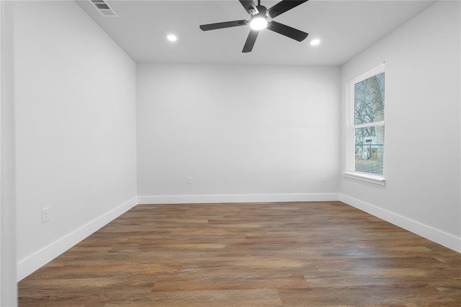Spacious, unfurnished interior of a new home in , Mabank (Image 12). Spacious, unfurnished interior of a new home in , Mabank (Image 12).