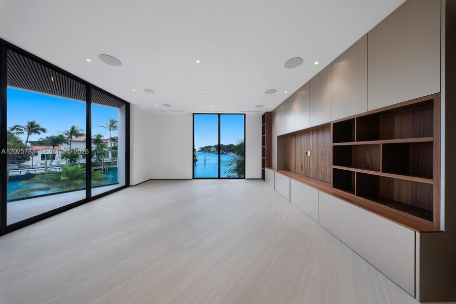 Spacious, unfurnished interior of a new home in , Coral Gables (Image 26). Spacious, unfurnished interior of a new home in , Coral Gables (Image 26).