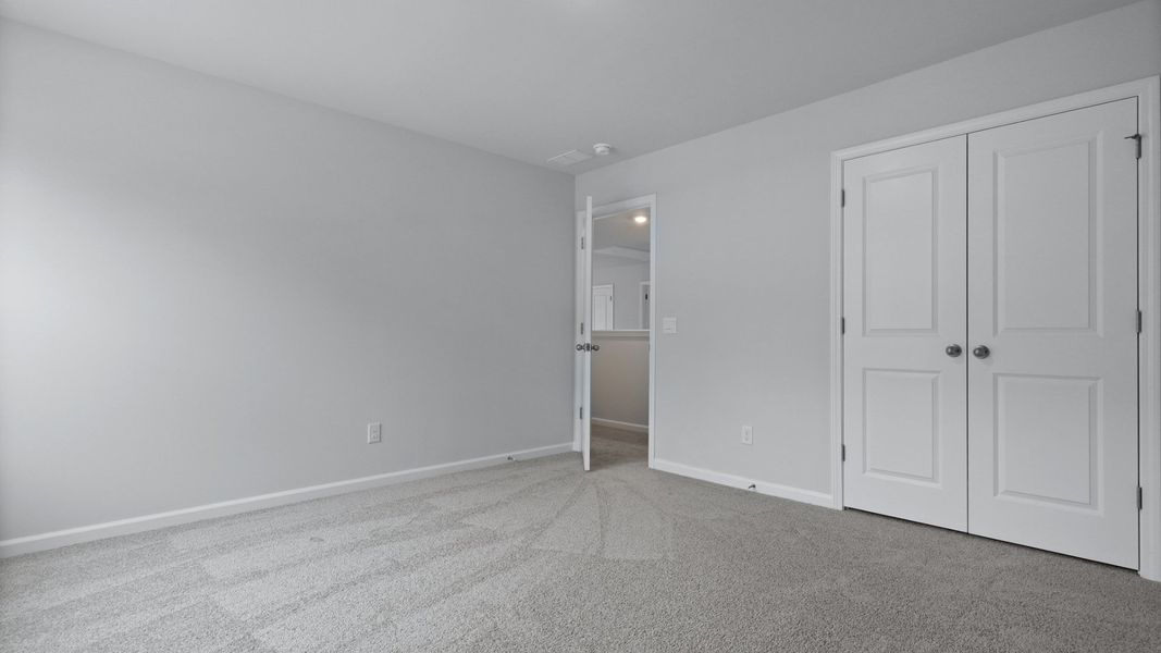 Representative unfurnished interior of a home built from the HARBOR OAK by D.R. Horton in Founders Corner, Summerville (Image 43).