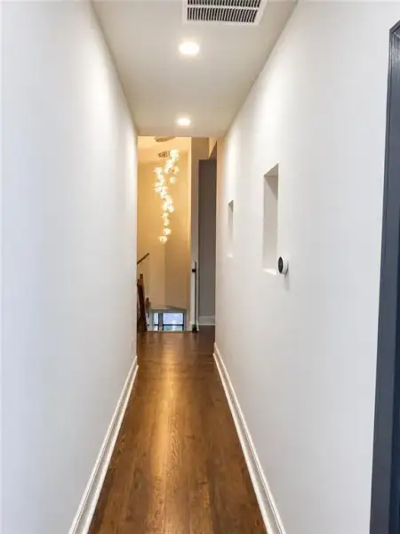 Spacious, unfurnished interior of a new home in , Atlanta (Image 26).