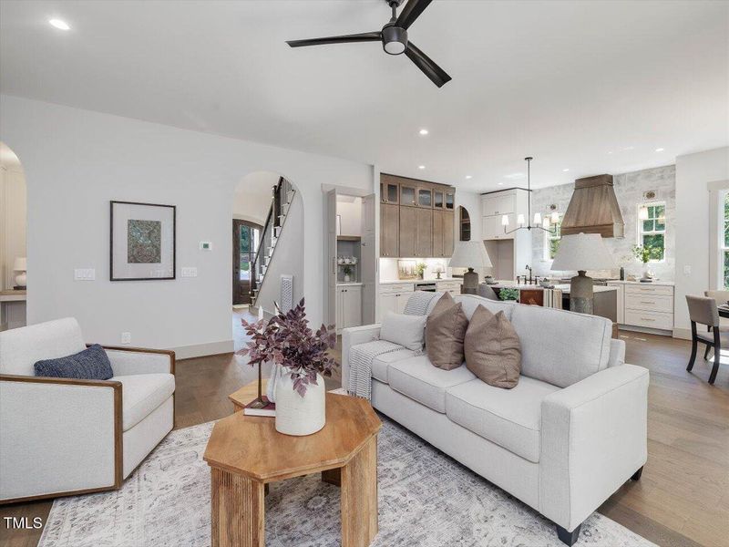 031-Living Room 031-Living Room