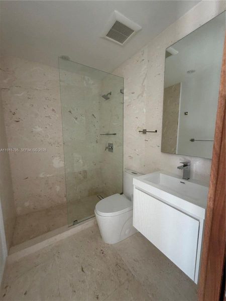 Image 18 of a home in .