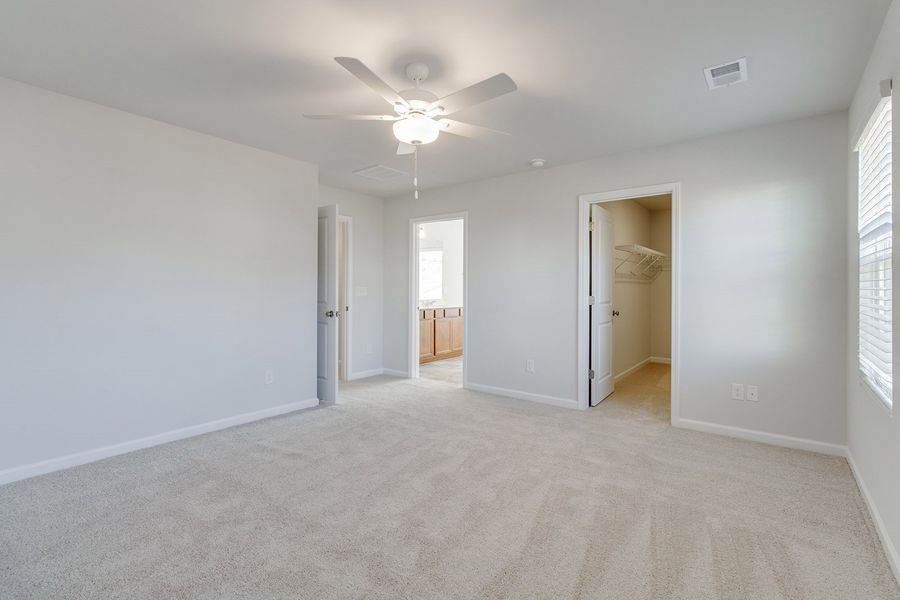 Spacious, unfurnished interior of a new home in Haynes Park, Columbia (Image 23).