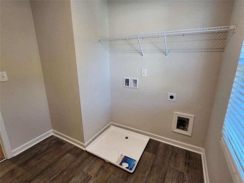 Spacious, unfurnished interior of a new home in The Woodlands Preserve, Jackson (Image 38).