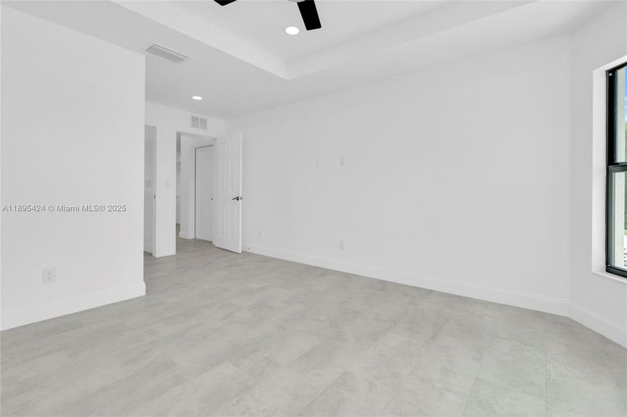 Spacious, unfurnished interior of a new home in , Lehigh Acres (Image 25). Spacious, unfurnished interior of a new home in , Lehigh Acres (Image 25).