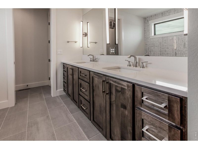 Furnished interior view inside a new home in Harvest Ridge, Berthoud (Image 31).