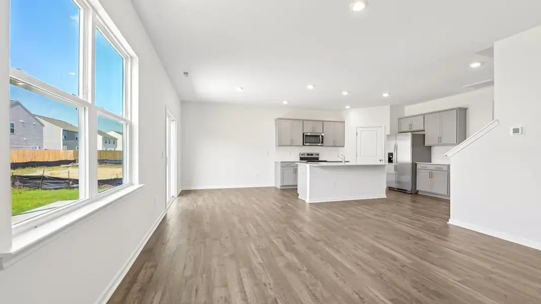 Spacious, unfurnished interior of a new home in Shahbain Reserve, Raeford (Image 27). Spacious, unfurnished interior of a new home in Shahbain Reserve, Raeford (Image 27).