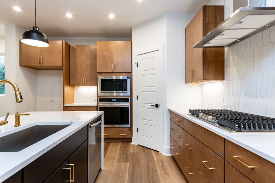 The Mosley - Kitchen The Mosley - Kitchen