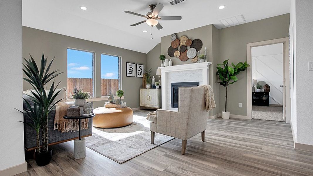 Representative furnished interior of a home built from the The Texas Cali by D.R. Horton in Abbey Glen, Lubbock (Image 18).