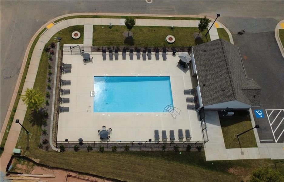 Community amenities in , Lilburn (Image 62).