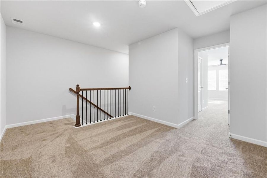 Spacious, unfurnished interior of a new home in Concord Oaks, Powder Springs (Image 17).